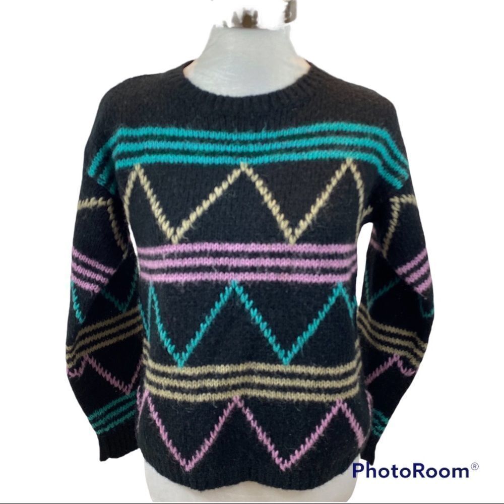 Vintage Adolfo Collectibles Wool Blend 80’s Pattern‎ Sweater Size Medium